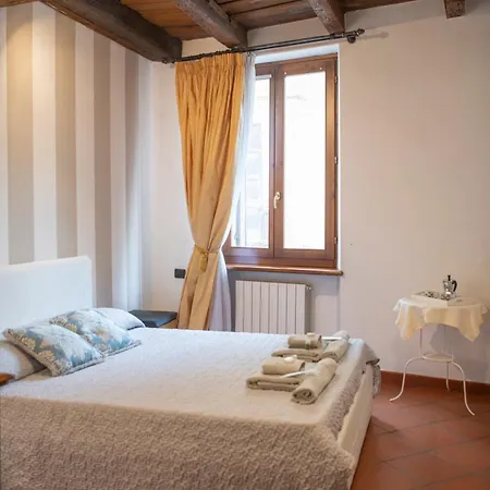 Lejlighed Ai Piedi Del Castello / 4pl / Apt. Full *