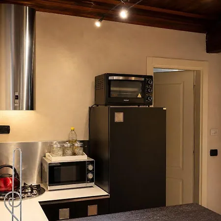Lejlighed Ai Piedi Del Castello / 4pl / Apt. Full Verona