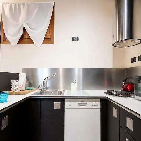 شقة Ai Piedi Del Castello / 4pl / Apt. Full *
