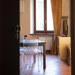 Ai Piedi Del Castello / 4pl / Apt. Full