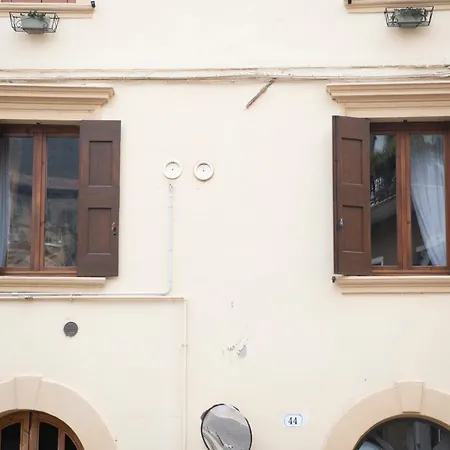 아파트 Ai Piedi Del Castello / 4pl / Apt. Full 베로나